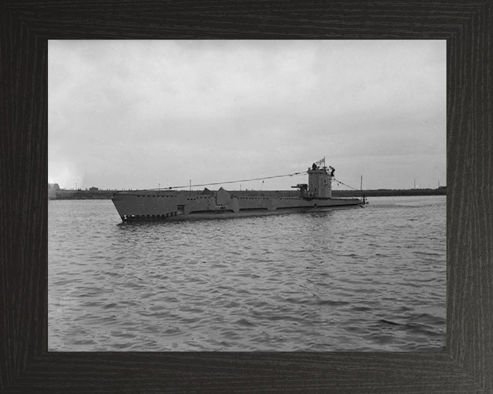 HMS Venturer P68 Royal Navy V class Submarine Photo Print or Framed Print - Hampshire Prints