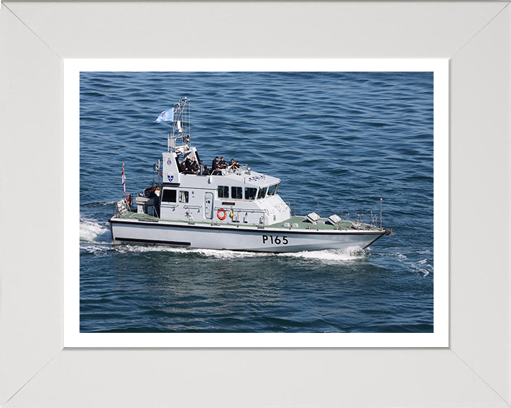 HMS Example P165 | Photo Print | Framed Print | Archer Class | P2000 | Patrol Vessel | Royal Navy - Hampshire Prints