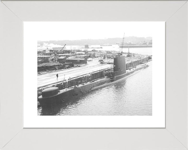 HMS Andrew P423 Royal Navy Amphion class Submarine Photo Print or Framed Print - Hampshire Prints