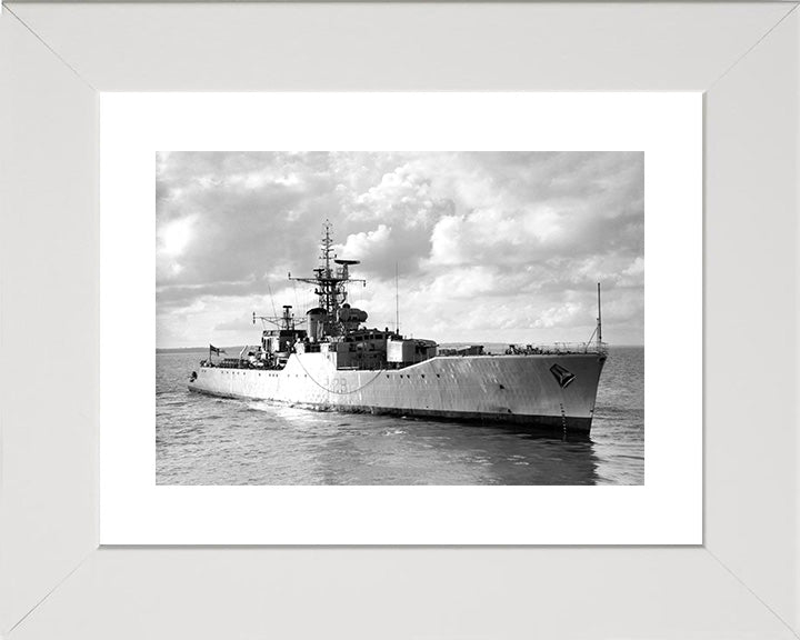 HMS Rhyl F129 Royal Navy Rothesay Class frigate Photo Print or Framed Print - Hampshire Prints