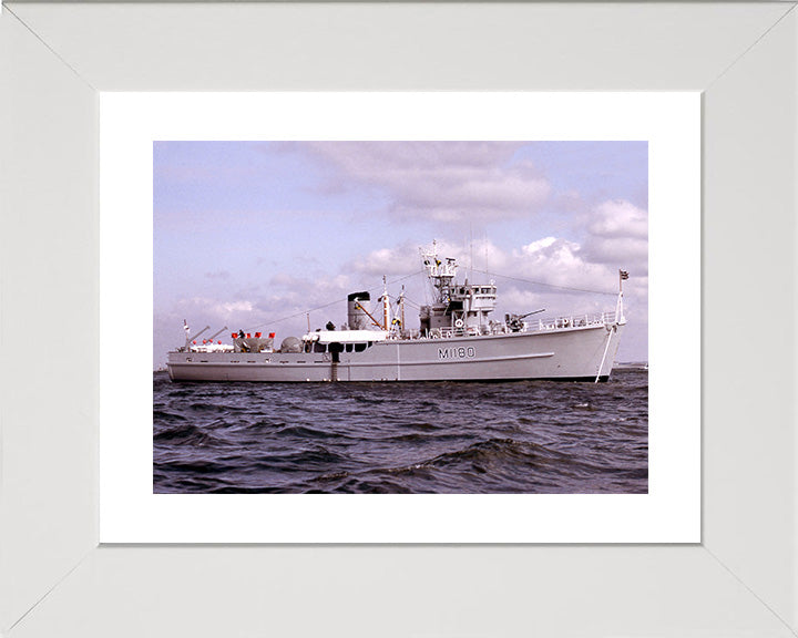 HMS Shavington M1180 Royal Navy Ton Class Minesweeper Photo Print or Framed Photo Print - Hampshire Prints