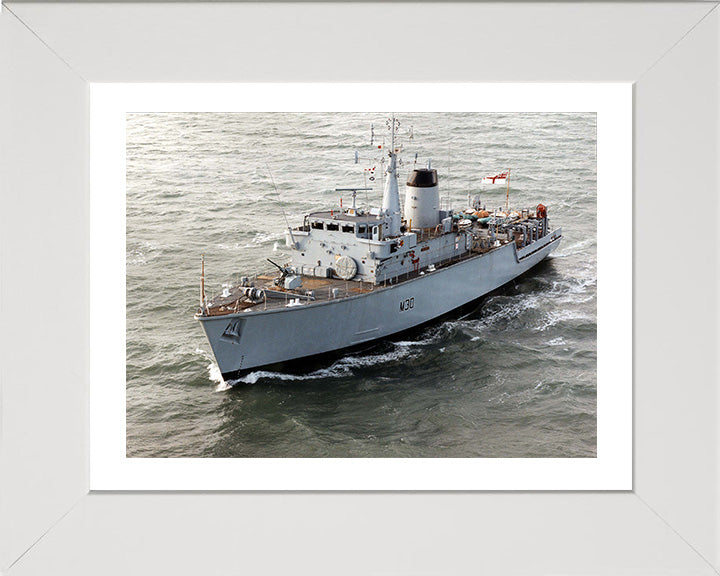 HMS Ledbury M30 Royal Navy Hunt class minehunter Photo Print or Framed Print - Hampshire Prints