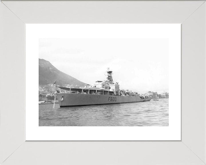 HMS St Brides Bay K600 Royal Navy Bay Class Frigate Photo Print or Framed Print - Hampshire Prints