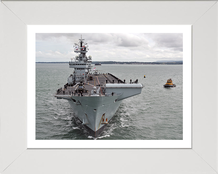 HMS Illustrious R06 | Photo Print | Framed Print | Invincible Class | Aircraft Carrier | Royal Navy