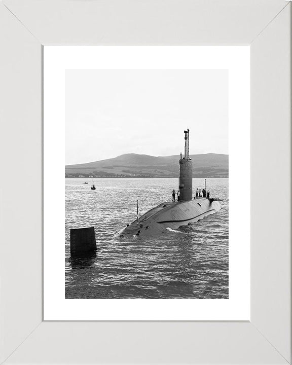 HMS Conqueror S48 Royal Navy Churchill class Submarine Photo Print or Framed Print - Hampshire Prints