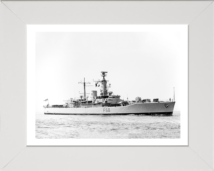 HMS Hermione F58 Royal Navy Leander Class Frigate Photo Print or Framed Print - Hampshire Prints