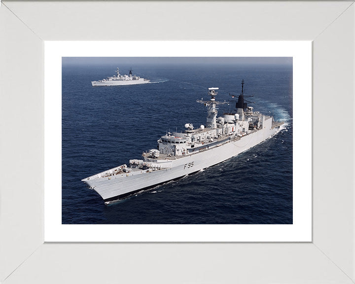 HMS London F95 | Photo Print | Framed Print | Poster | Type 22 | Frigate | Royal Navy - Hampshire Prints