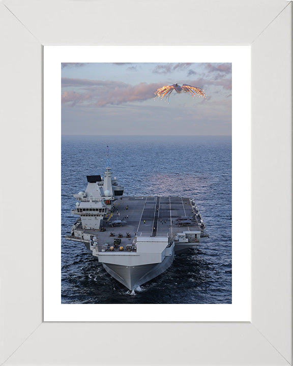 HMS Prince of Wales R09 | Photo Print | Framed Print | Queen Elizabeth Class | Aircraft Carrier | Royal Navy