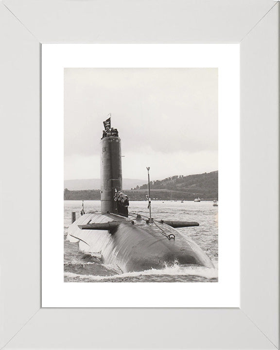 HMS Conqueror S48 Royal Navy Churchill class Submarine Photo Print or Framed Print - Hampshire Prints