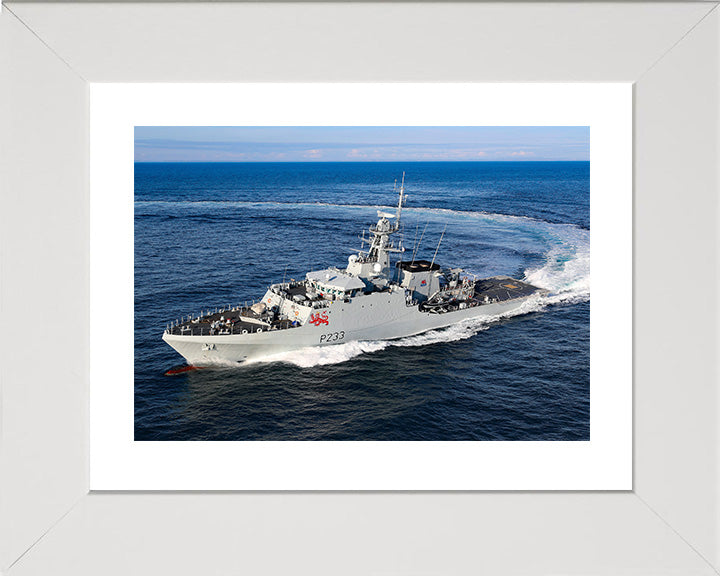 HMS Tamar P233 Royal Navy River class offshore patrol vessel Photo Print or Framed Print - Hampshire Prints