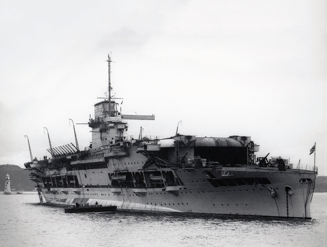 HMS Glorious (77) Royal Navy Courageous class battlecruiser Photo Print or Framed Print - Hampshire Prints