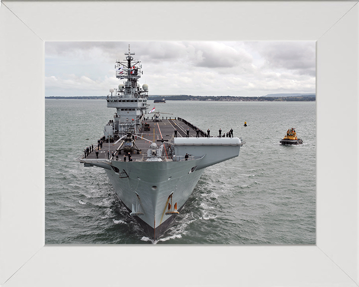 HMS Illustrious R06 | Photo Print | Framed Print | Invincible Class | Aircraft Carrier | Royal Navy