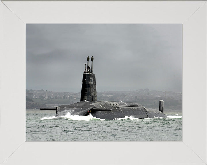 HMS Victorious S29 Submarine | Photo Print | Framed Print | Vanguard Class | Royal Navy - Hampshire Prints