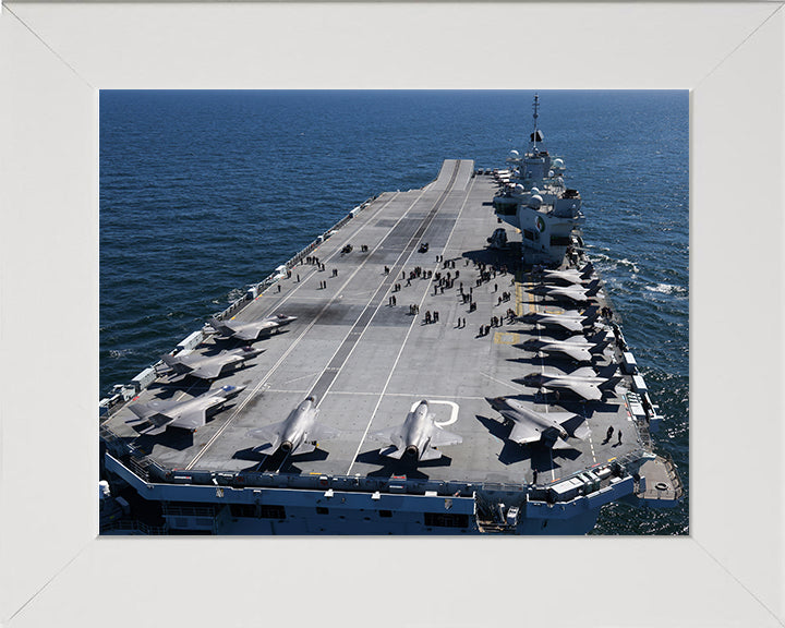 HMS Queen Elizabeth R08 Royal Navy Queen Elizabeth Class aircraft carrier Photo Print or Framed Print - Hampshire Prints