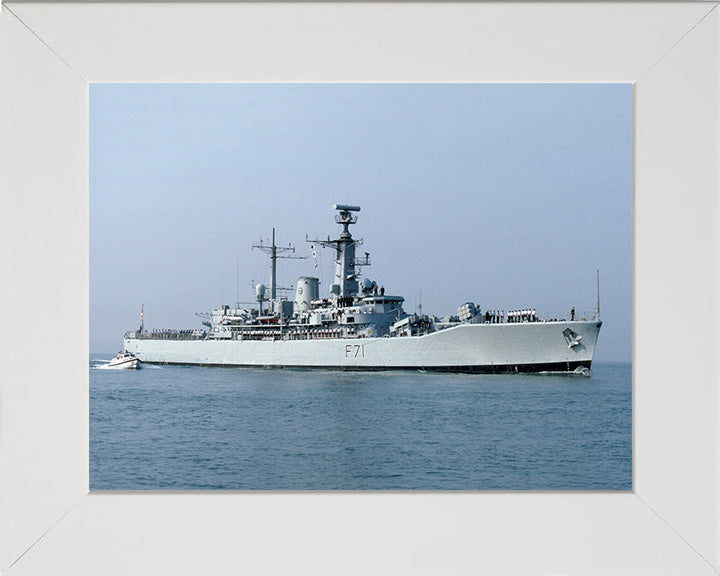 HMS Scylla F71 Royal Navy Leander Class Frigate Photo Print or Framed Print - Hampshire Prints