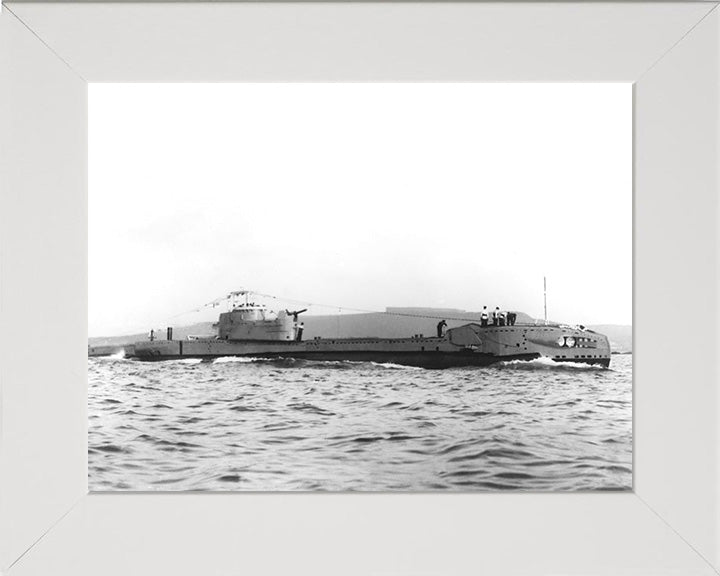 HMS Thule P325 Royal Navy T class submarine Photo Print or Framed Print - Hampshire Prints