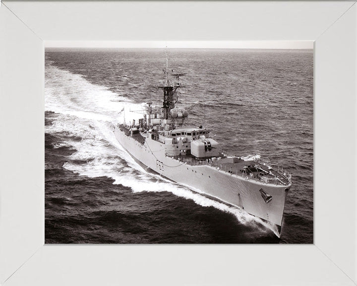 HMS Scarborough F63 Royal Navy Whitby class frigate Photo Print or Framed Print - Hampshire Prints