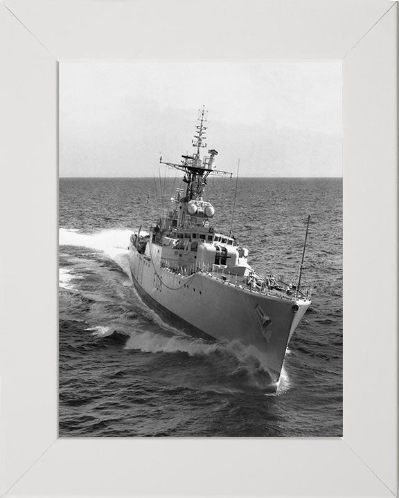 HMS Londonderry F108 Royal Navy Rothesay class frigate Photo Print or Framed Print - Hampshire Prints