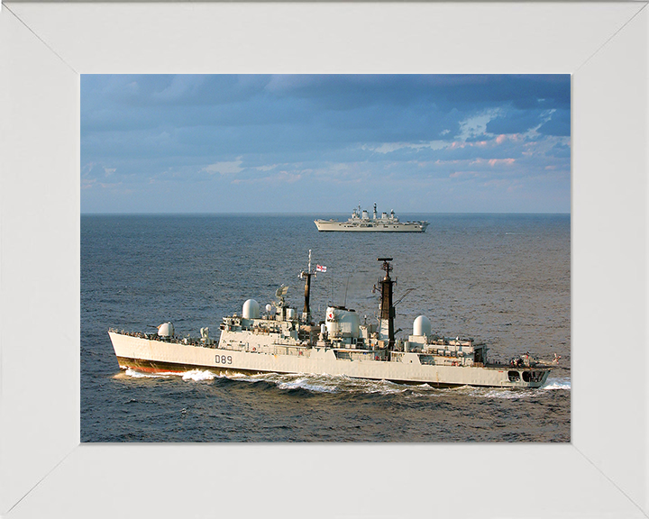 HMS Exeter D89 Royal Navy Type 42 Destroyer Photo Print or Framed Photo Print - Hampshire Prints