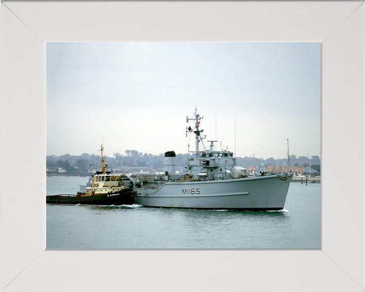 HMS Maxton M1165 Royal Navy Ton Class Minesweeper Photo Print or Framed Print - Hampshire Prints