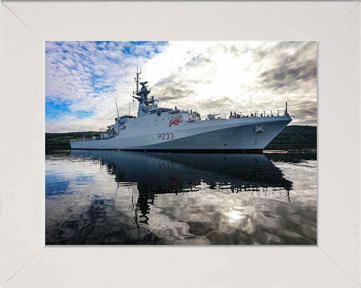 HMS Tamar P233 Royal Navy River class offshore patrol vessel Photo Print or Framed Print - Hampshire Prints