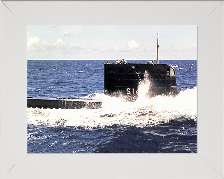 HMS Onslaught S14 Royal Navy Oberon class Submarine Photo Print or Framed Print - Hampshire Prints