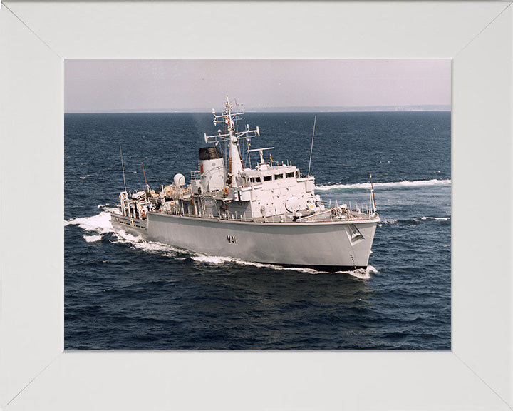 HMS Quorn M41 Royal Navy Hunt class mine countermeasures vessel Photo Print or Framed Print - Hampshire Prints