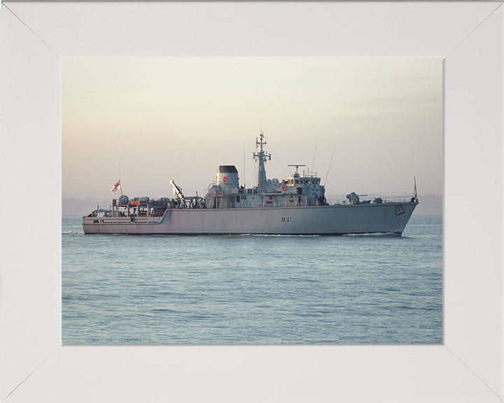 HMS Quorn M41 Royal Navy Hunt class mine countermeasures vessel Photo Print or Framed Print - Hampshire Prints