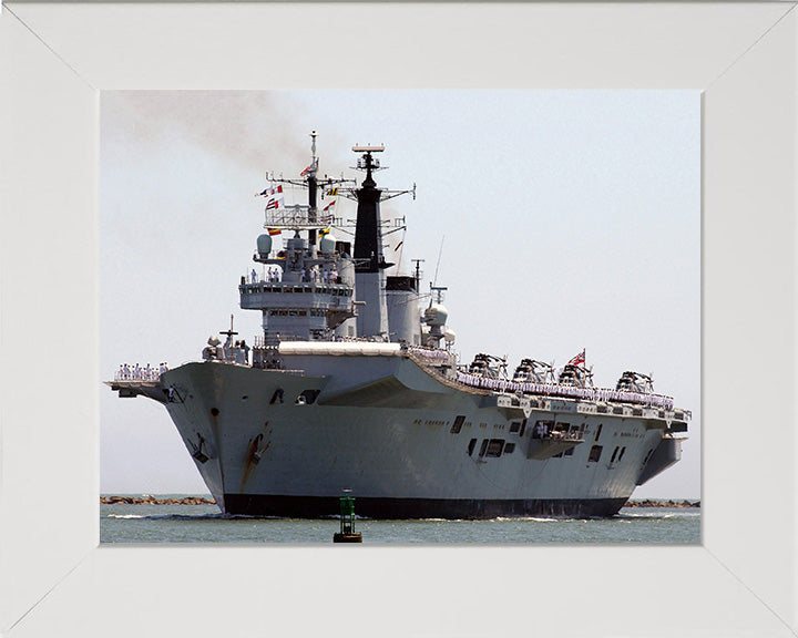 HMS Invincible R05 Royal Navy Invincible Class aircraft carrier Photo Print or Framed Print - Hampshire Prints