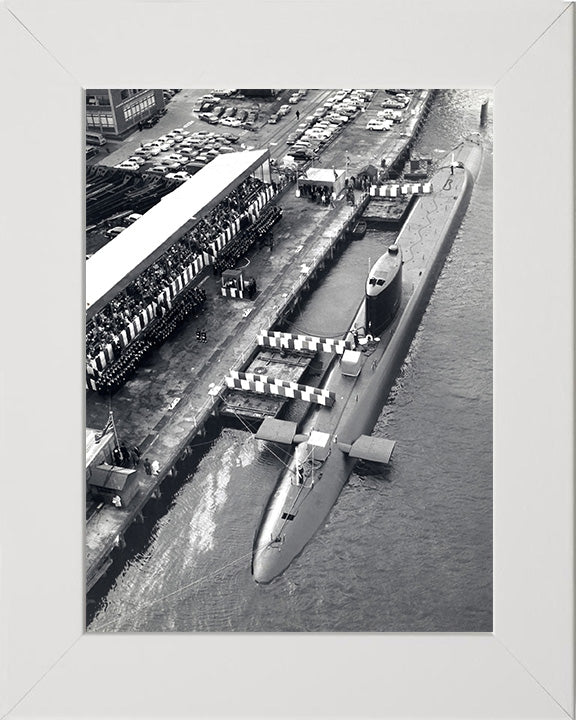 HMS Resolution S22 Submarine | Photo Print | Framed Print | Resolution Class | Royal Navy - Hampshire Prints