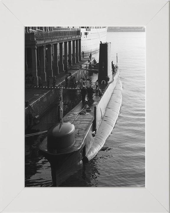 HMS Orpheus S11 Royal Navy Oberon class Submarine Photo Print or Framed Print - Hampshire Prints