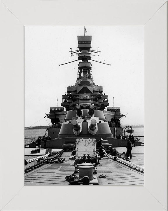 HMS Renown (1916) Royal Navy Renown class battlecruiser Photo Print or Framed Print - Hampshire Prints