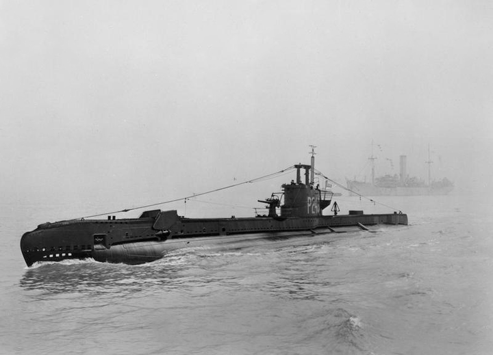 HMS Stygian P249 Royal Navy S Class Submarine Photo Print or Framed Print - Hampshire Prints