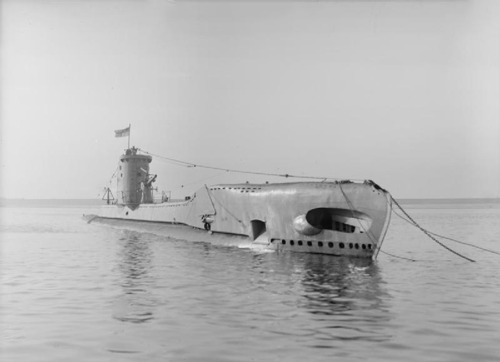 HMS Ursula N59 Royal Navy U class Submarine Photo Print or Framed Print - Hampshire Prints