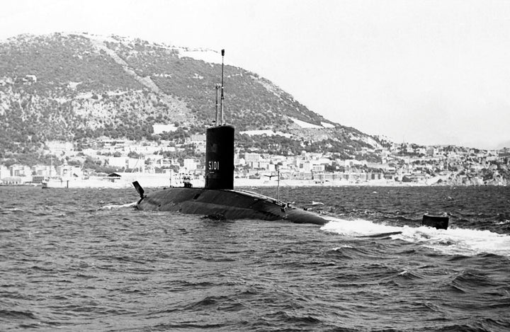 HMS Dreadnought S101 Royal Navy Valiant class Submarine Photo Print or Framed Print - Hampshire Prints