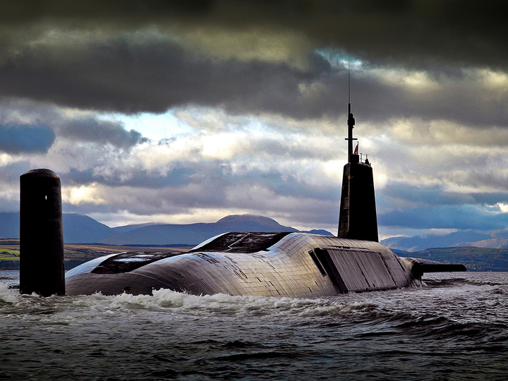 HMS Vengeance S31 Submarine | Photo Print | Framed Print | Vanguard Class | Royal Navy