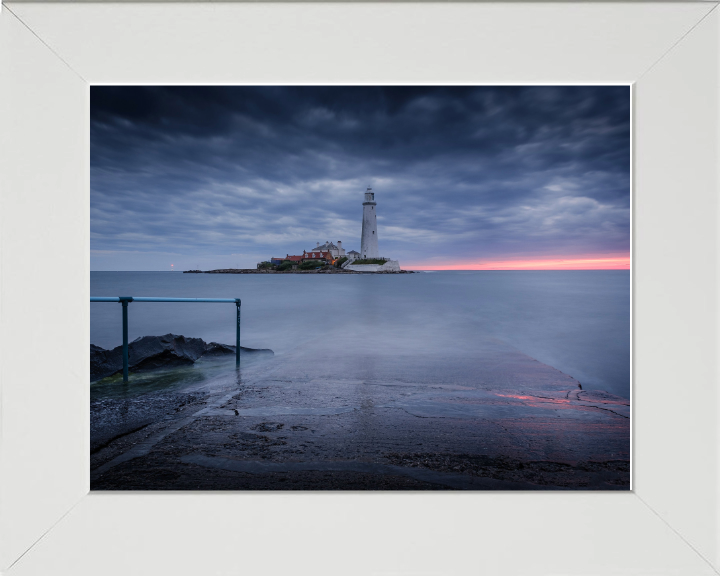 St Marys Lighthouse Whitley Bay Northumberland Photo Print - Canvas - Framed Photo Print - Hampshire Prints