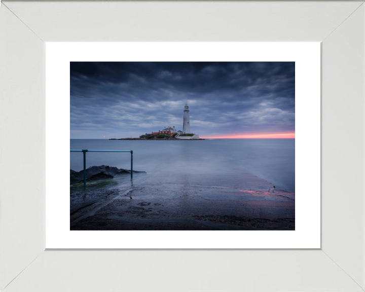 St Marys Lighthouse Whitley Bay Northumberland Photo Print - Canvas - Framed Photo Print - Hampshire Prints