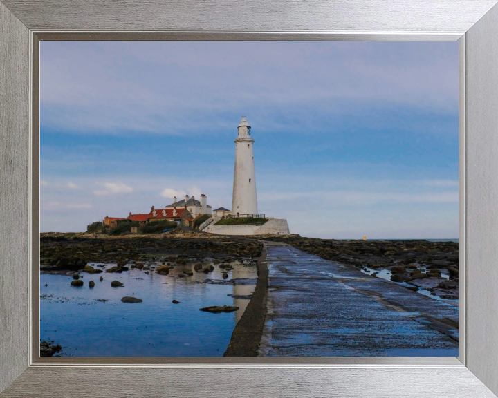 St Marys Lighthouse Photo Print - Canvas - Framed Photo Print - Hampshire Prints