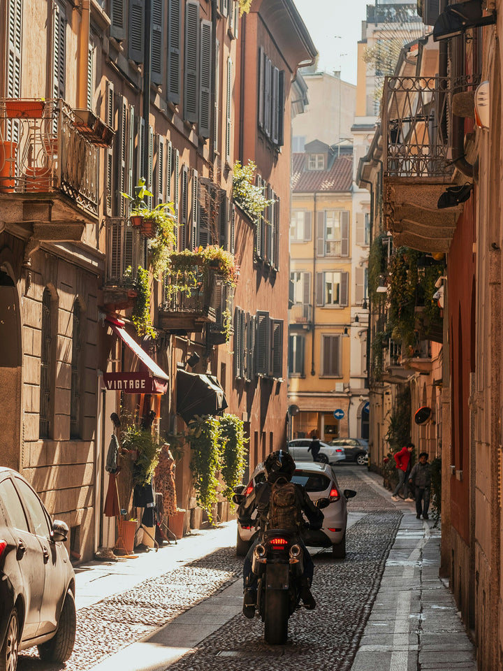 the streets of Milan Italy Photo Print - Canvas - Framed Photo Print - Hampshire Prints