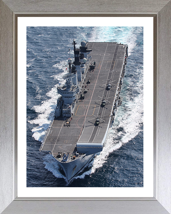 HMS Illustrious R06 | Photo Print | Framed Print | Invincible Class | Aircraft Carrier | Royal Navy