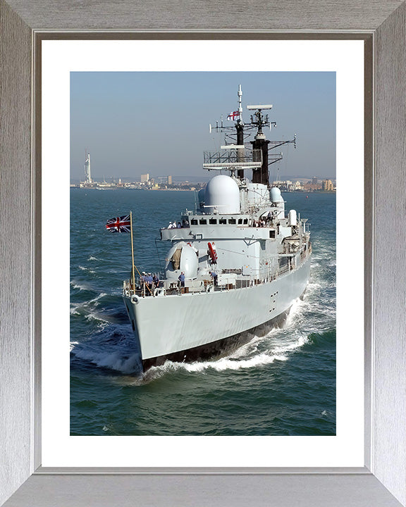 HMS Newcastle D87 | Photo Print | Framed Print | Poster | Type 42 | Destroyer | Royal Navy - Hampshire Prints