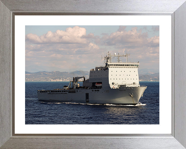 RFA Mounts Bay L3008 Royal Fleet Auxiliary Bay class auxiliary dock landing ship Photo Print or Framed Print - Hampshire Prints