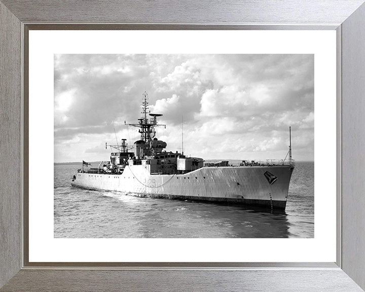 HMS Rhyl F129 Royal Navy Rothesay Class frigate Photo Print or Framed Print - Hampshire Prints