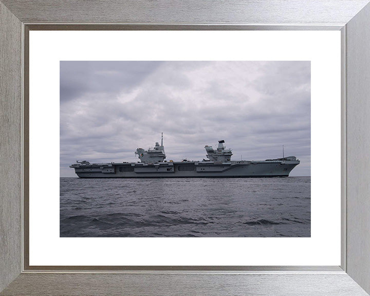 HMS Queen Elizabeth R08 Royal Navy Queen Elizabeth Class Aircraft Carrier Photo Print or Framed Print - Hampshire Prints