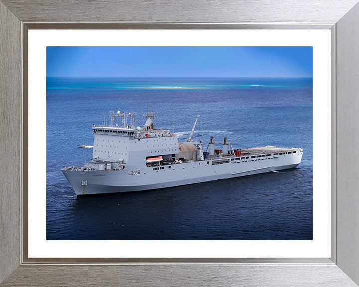 RFA Mounts Bay L3008 Royal Fleet Auxiliary Bay class auxiliary dock landing ship Photo Print or Framed Print - Hampshire Prints