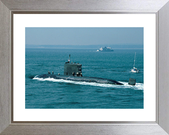 HMS Ursula S42 Royal Navy Victoria class Submarine Photo Print or Framed Print - Hampshire Prints