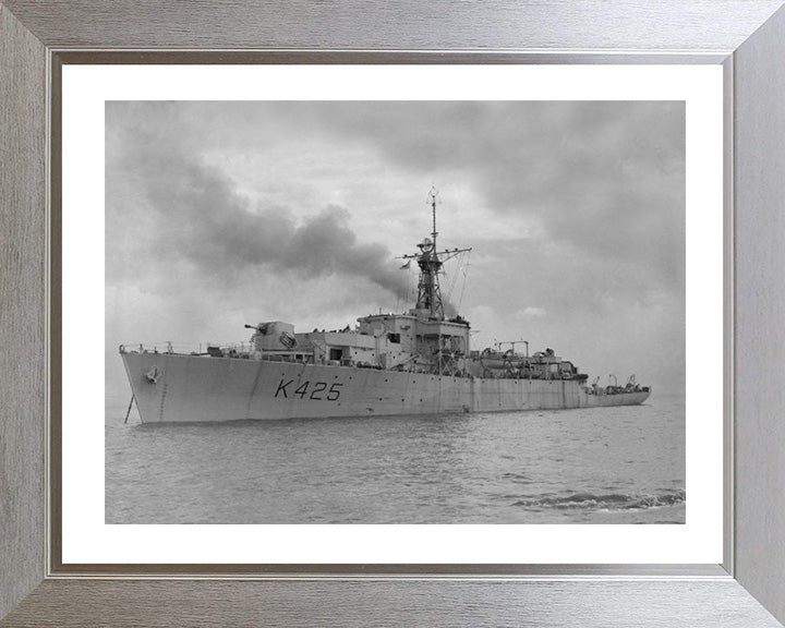 HMS Loch Dunvegan K425 Royal Navy Loch class frigate Photo Print or Framed Print - Hampshire Prints