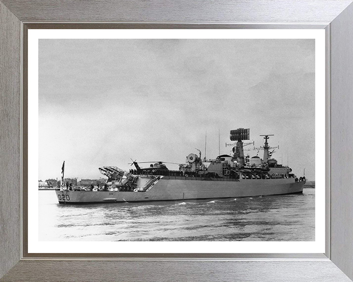 HMS Fife D20 Royal Navy County class destroyer Photo Print or Framed Print - Hampshire Prints