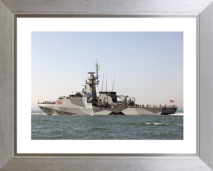 HMS Tamar P233 Royal Navy River class offshore patrol vessel Photo Print or Framed Print - Hampshire Prints